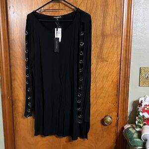 Cable & Gauge Black Long Sleeve Blouse with Ring Accents